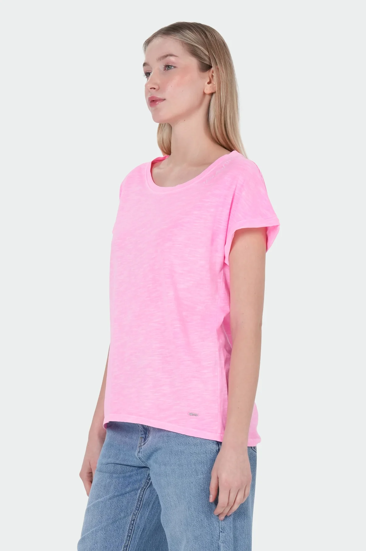 Anna T-Shirt | Neon Pink - Image 3
