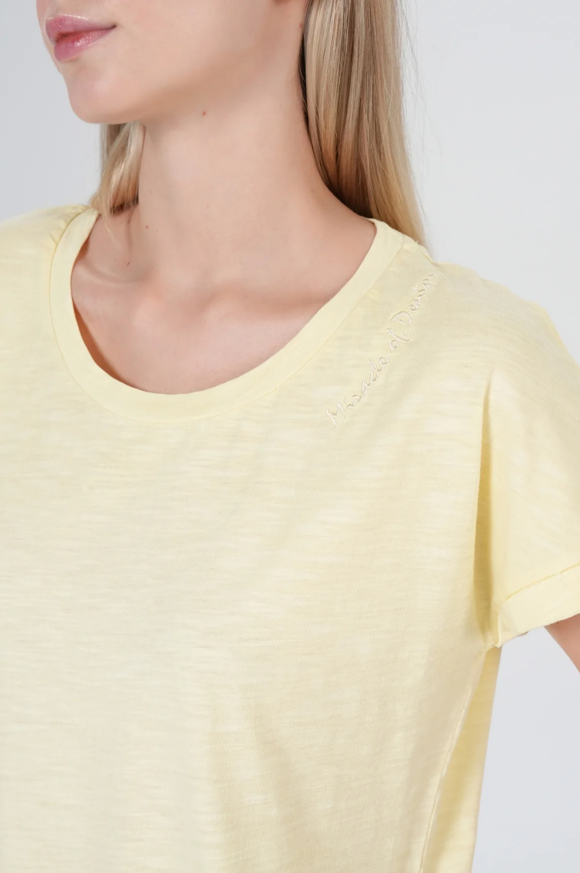 Anna T-Shirt | Pastel Yellow - Image 5
