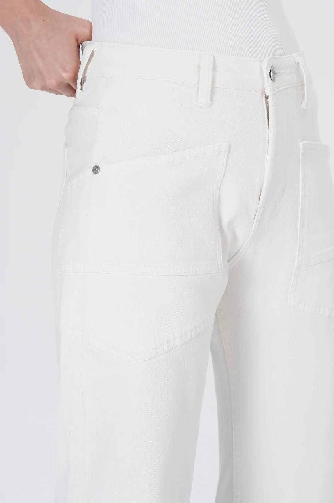 Clara Barrel | White - Image 6