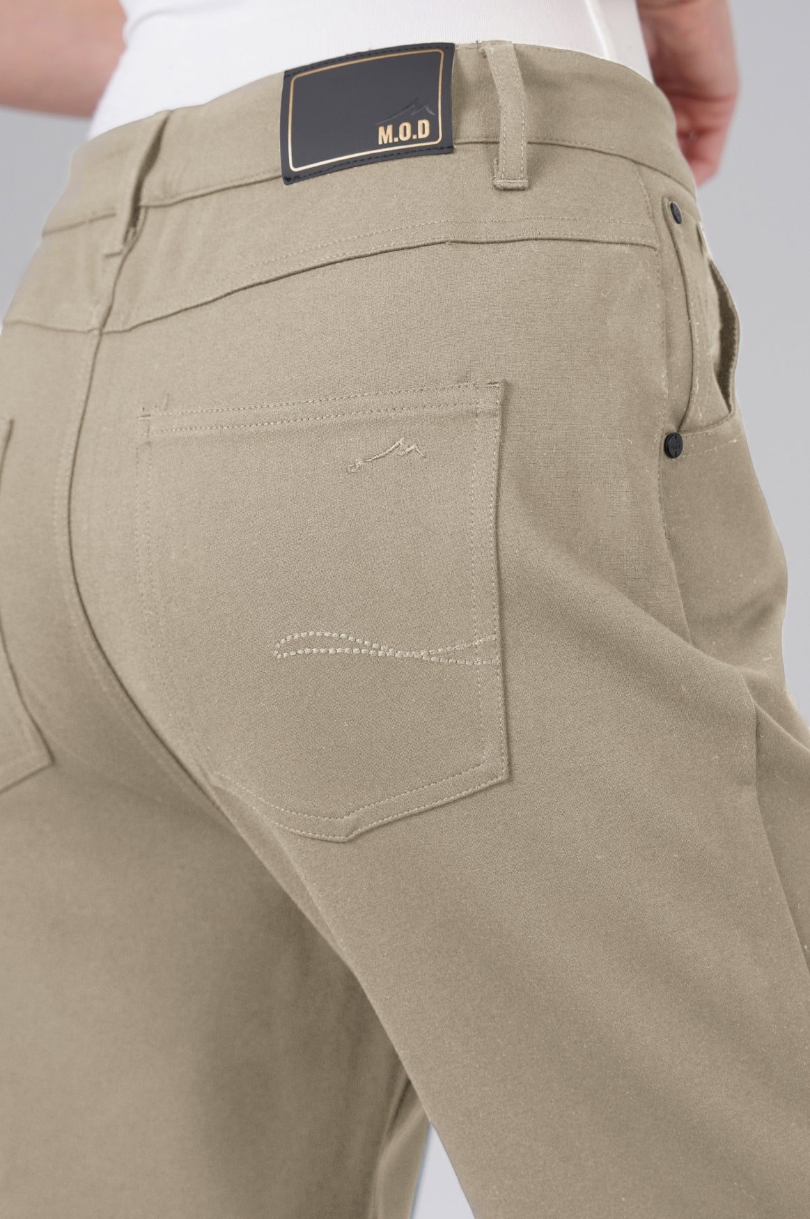 Coco Chino | Khaki - Image 6