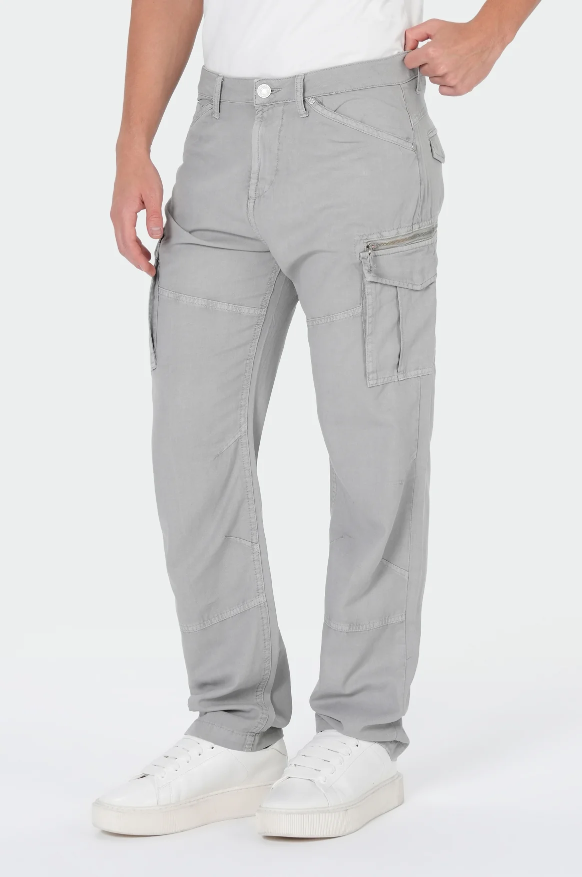 Eino Cargo | Ultimate Grey - Image 3