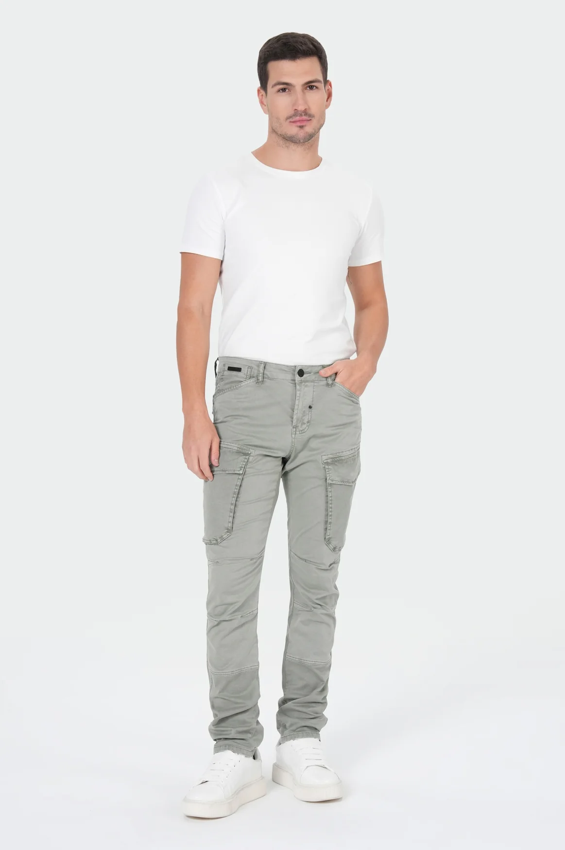 Elias Cargo | Seagrass