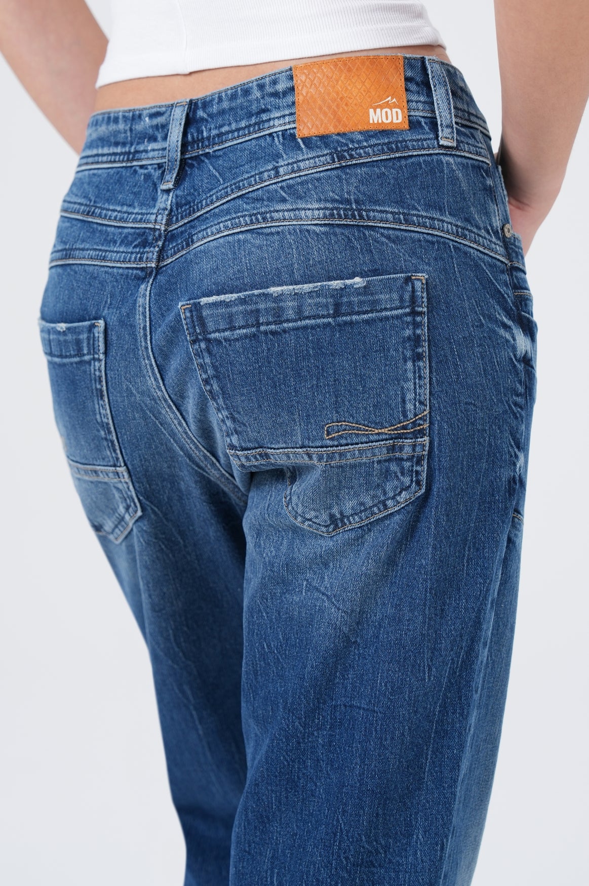 Ivy Boyfriend | Essence Blue - Image 5