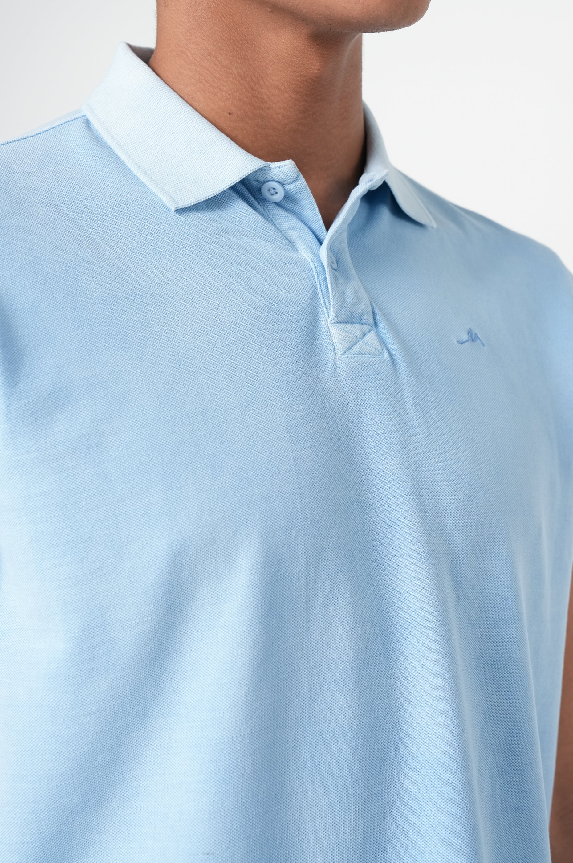 JOHANN | Ice Blue - Image 3