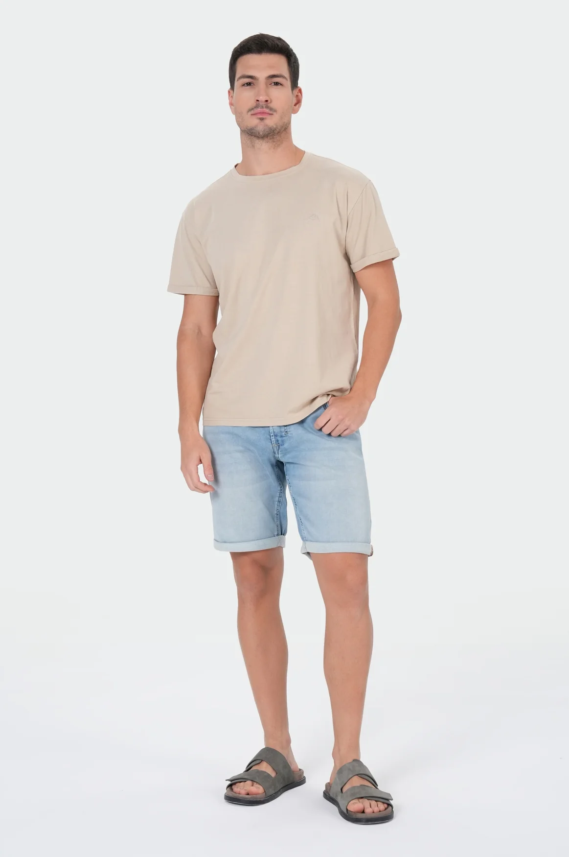 Leo T-Shirt | Oxford Tan