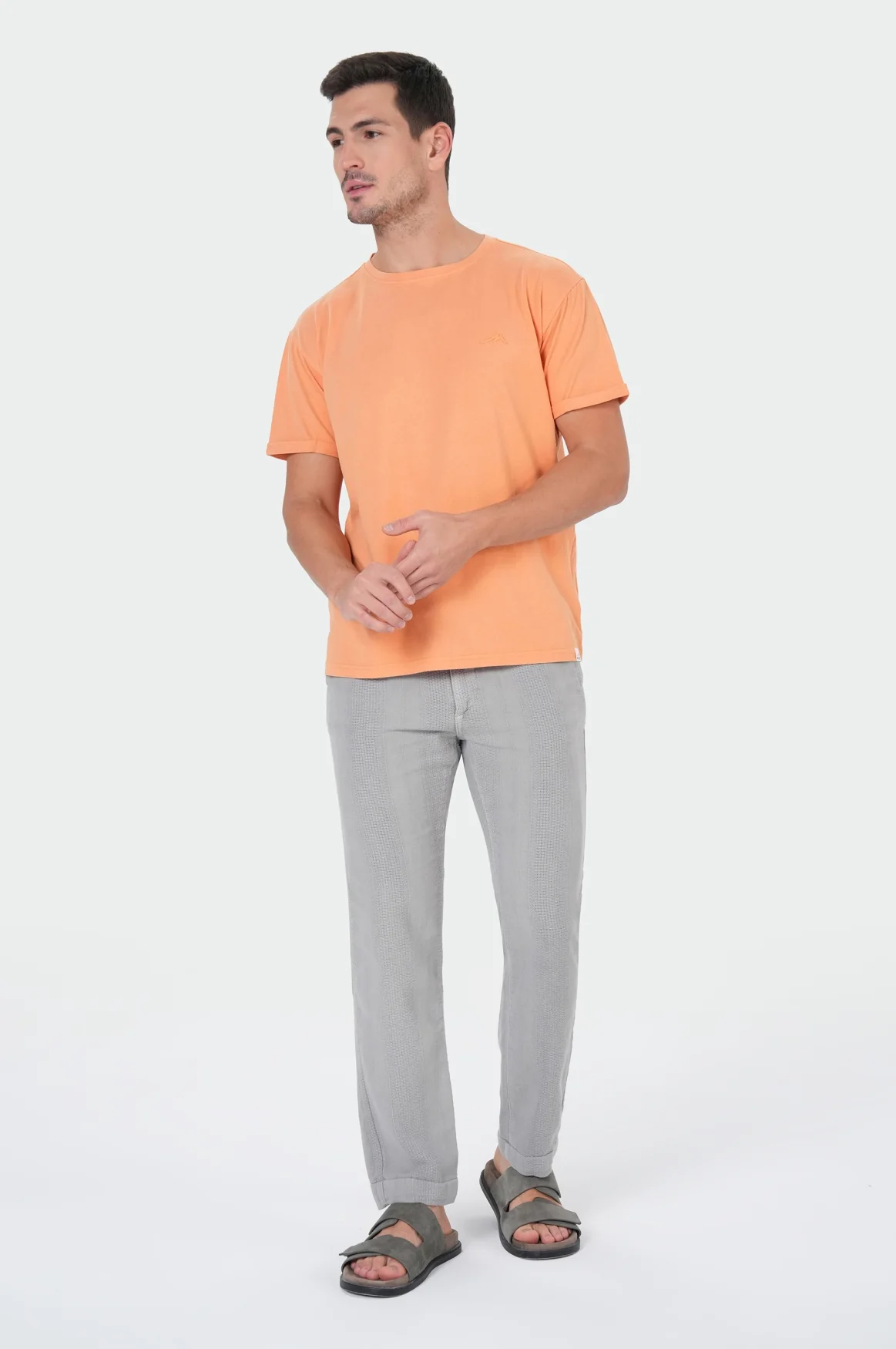 Leo T-Shirt | Tan Orange