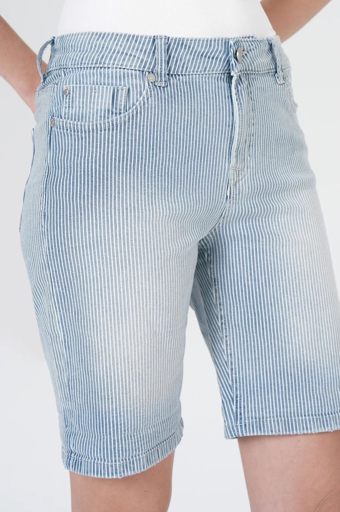 Lucky Shorts | Stripe Denim - Image 6