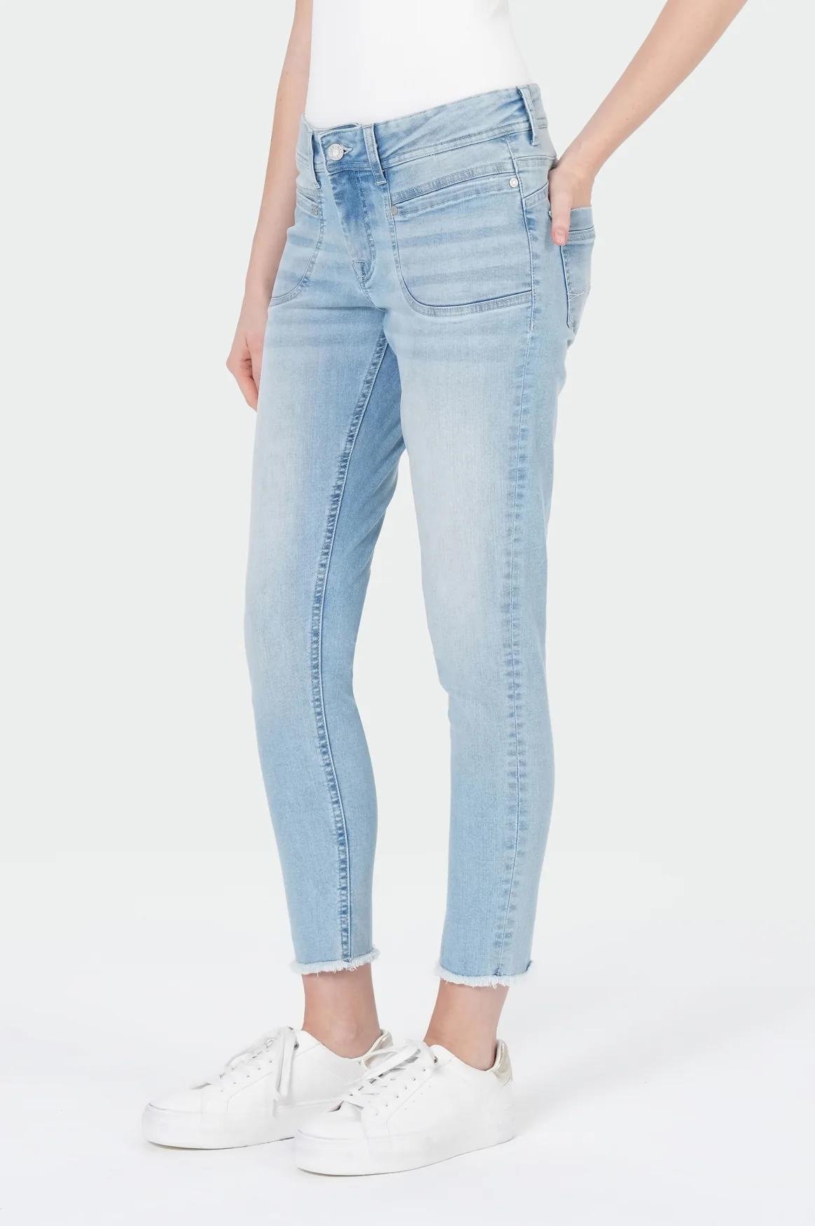 Marry Slim | Dove Blue - Image 3