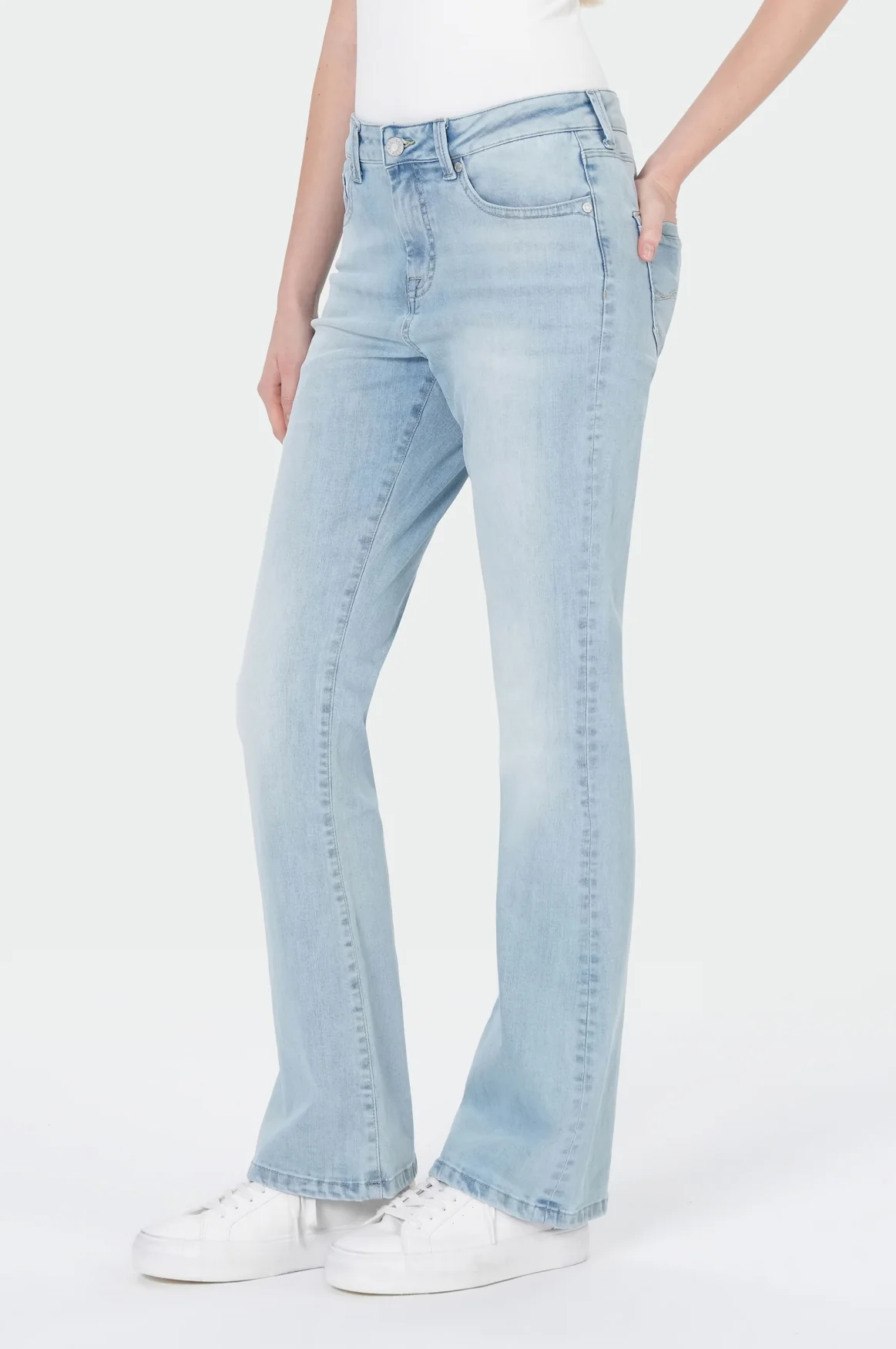 Sina Bootcut | Dove Blue - Image 3