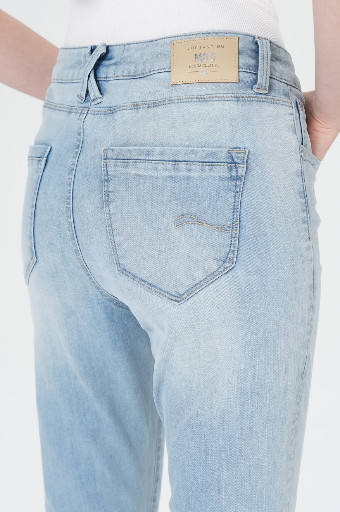 Sina Bootcut | Dove Blue - Image 5