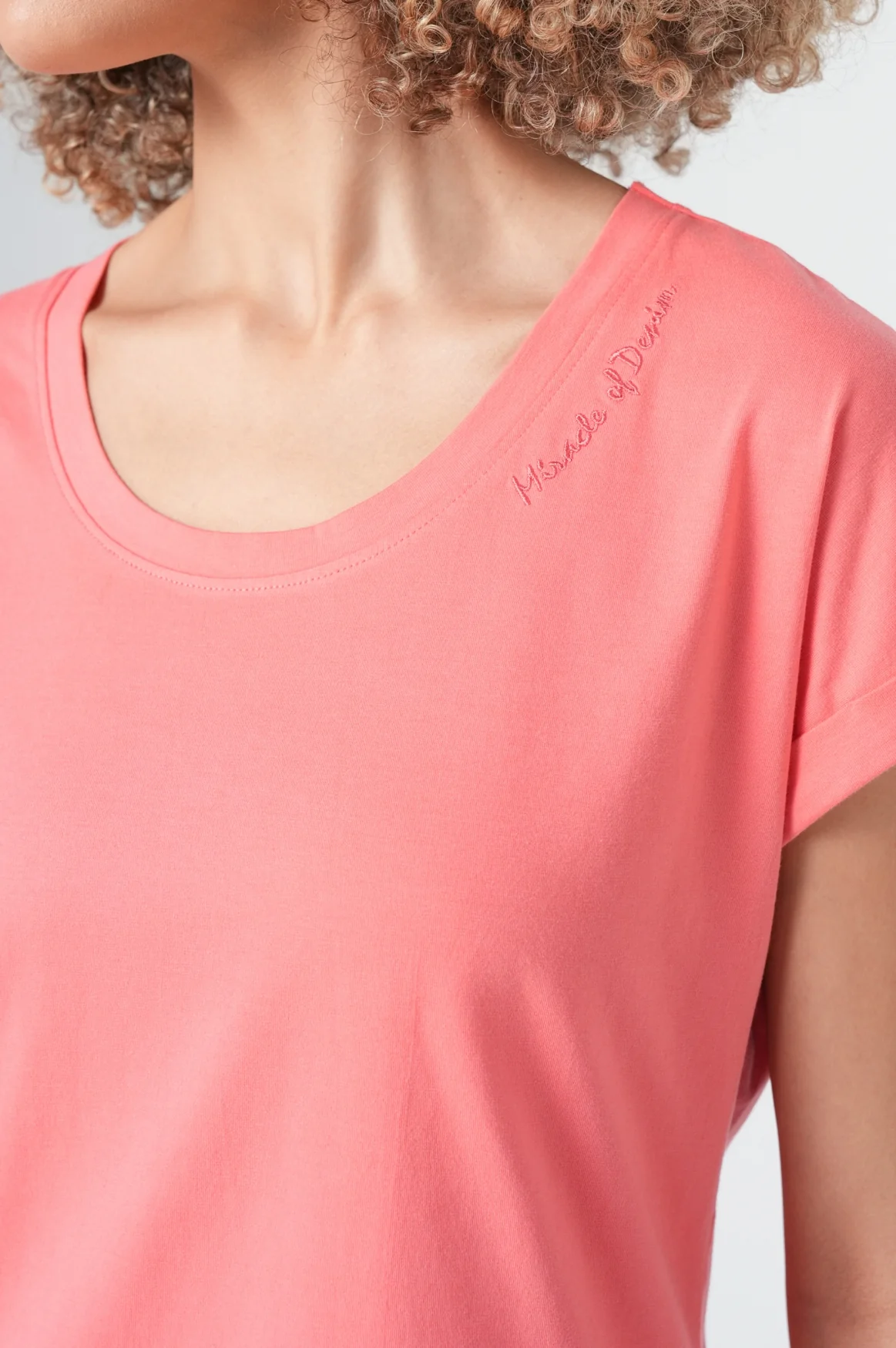 T-Shirt Women | Sunset Coral - Image 5
